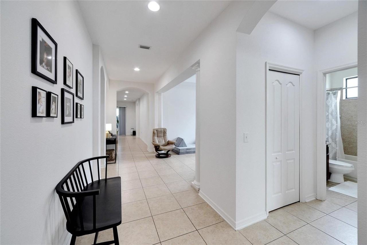 307 Star Shell Dr - Photo 6 of 47