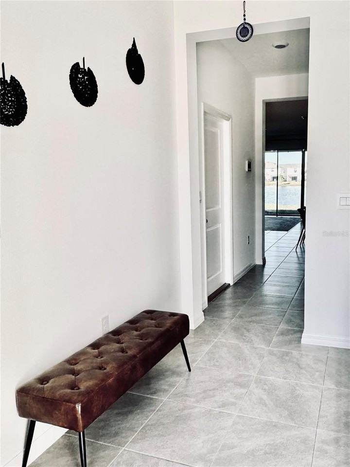 445 Mangrove Shade Cir - Photo 3 of 33