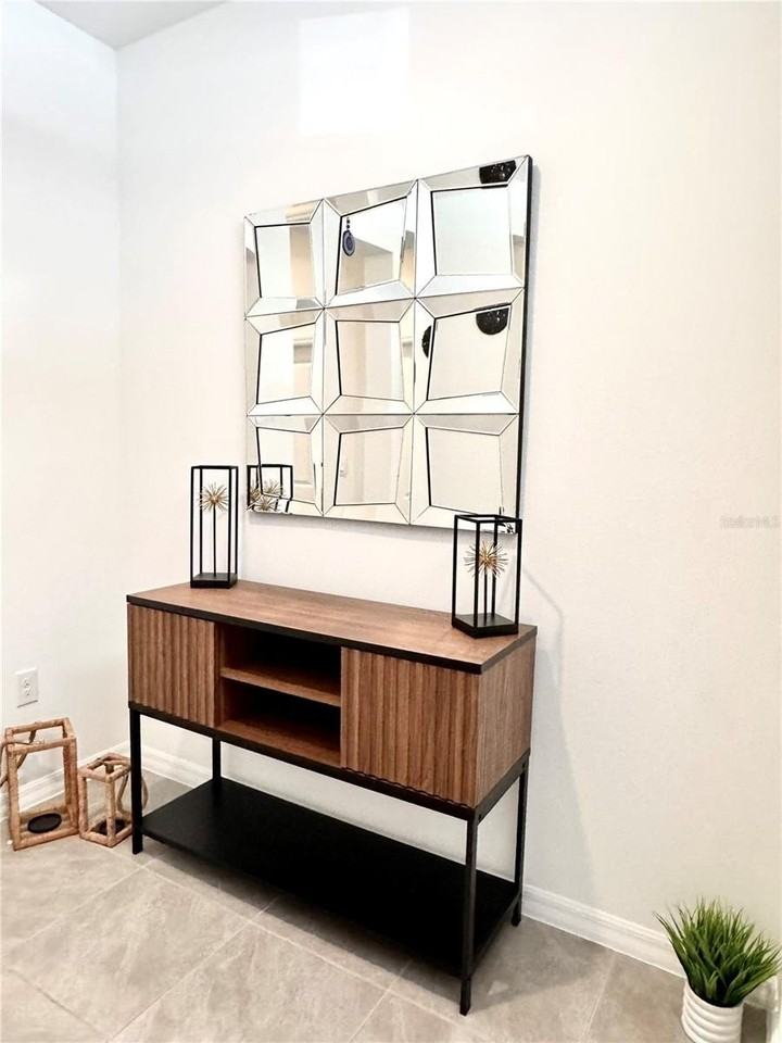 445 Mangrove Shade Cir - Photo 4 of 33