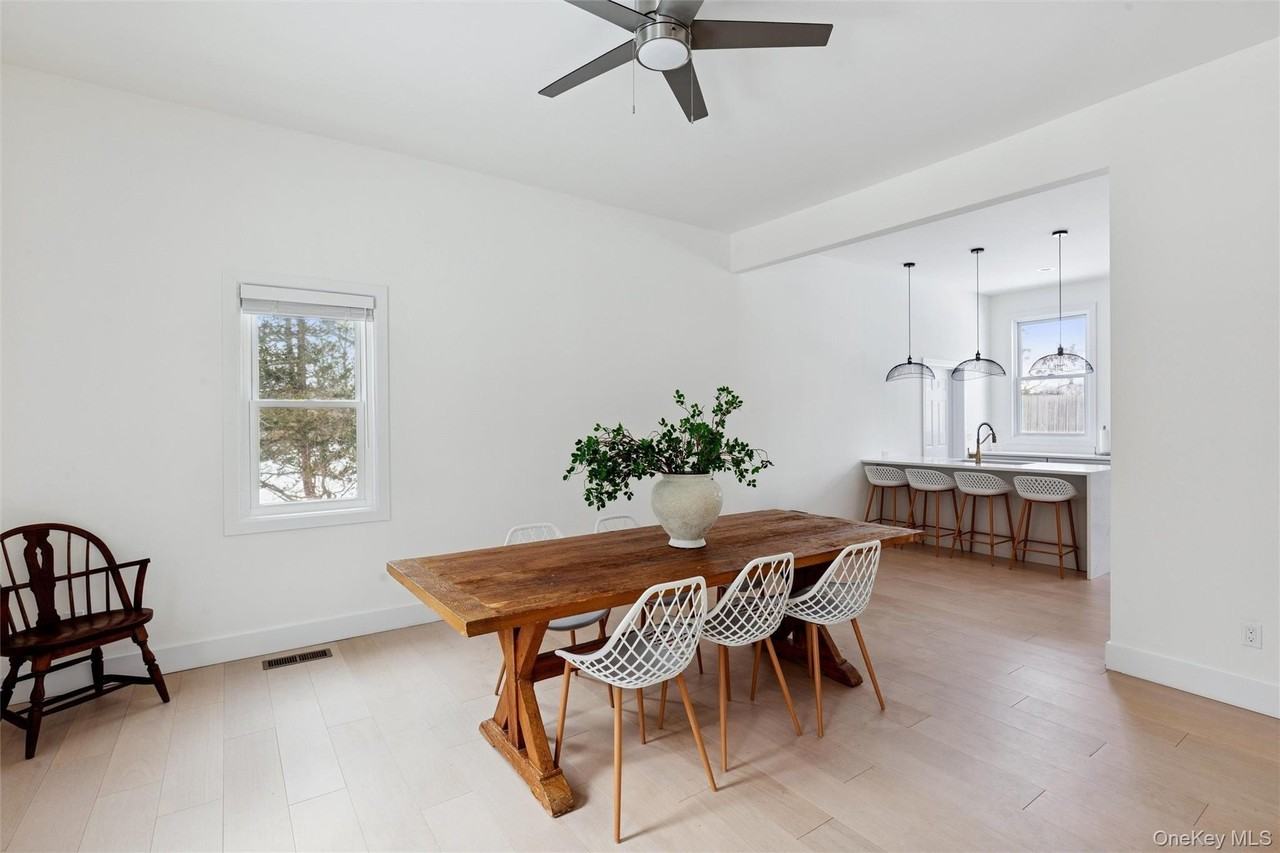 34 Starboard Rd - Photo 5 of 27