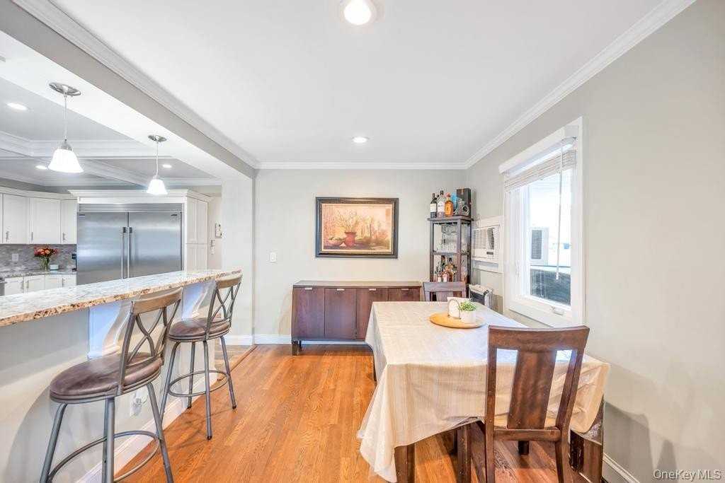 2327 Cleveland St - Photo 6 of 37