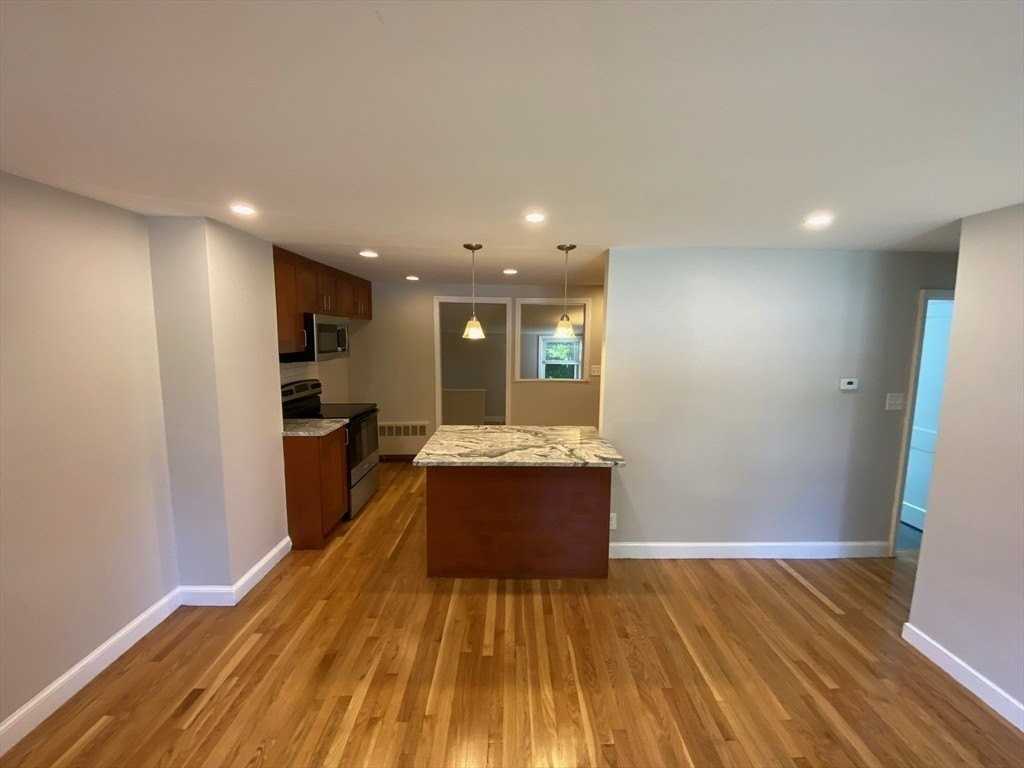 25 Neillian St Unit 25 #25 - Photo 5 of 17