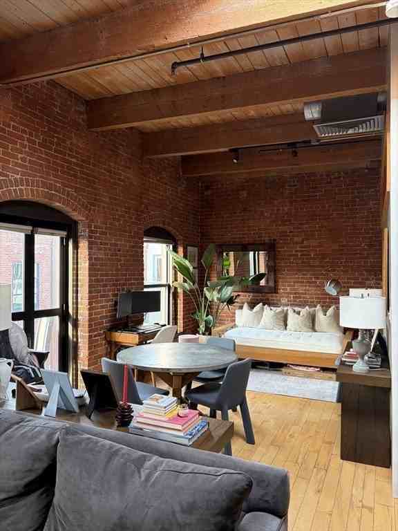 11-21 Wormwood St Unit 608 #608 - Photo 7 of 28