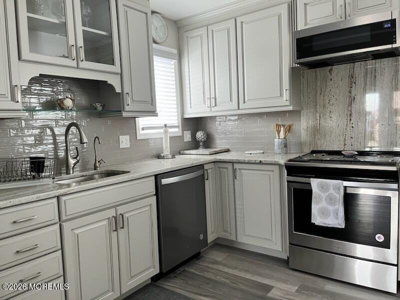 1704 Grand Central Ave Apt 1 #1 - Photo 3 of 12