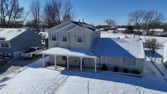 719 Surrey Dr - Photo 1 of 1