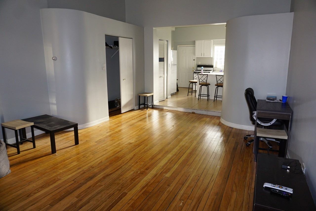 1312 S Wabash Ave Apt 12 #12 - Photo 4 of 8