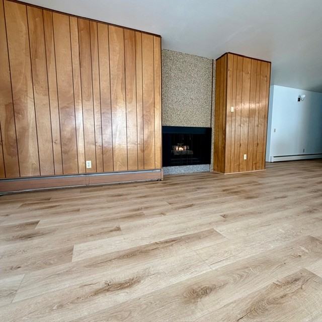 619 N Cortez St - Photo 4 of 17