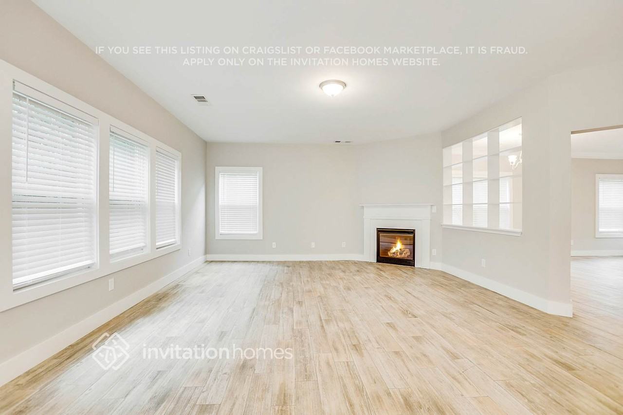 2771 Groovers Lake Pt - Photo 3 of 15