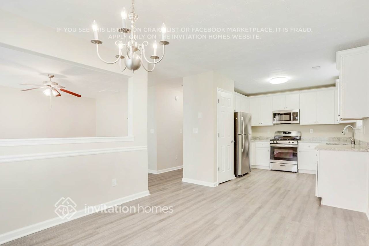 2871 Two Lake Cir - Photo 7 of 20