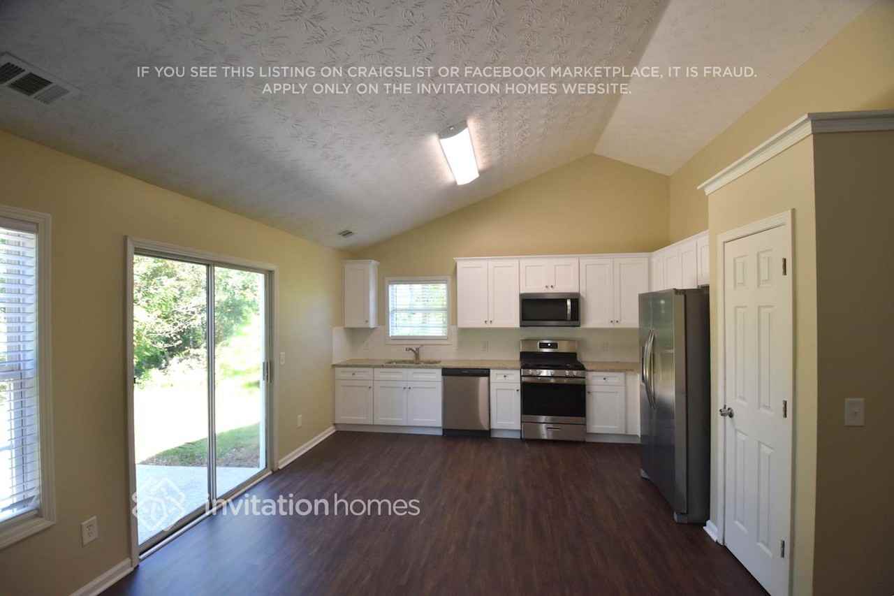 2678 Buena Vista Cir - Photo 5 of 23