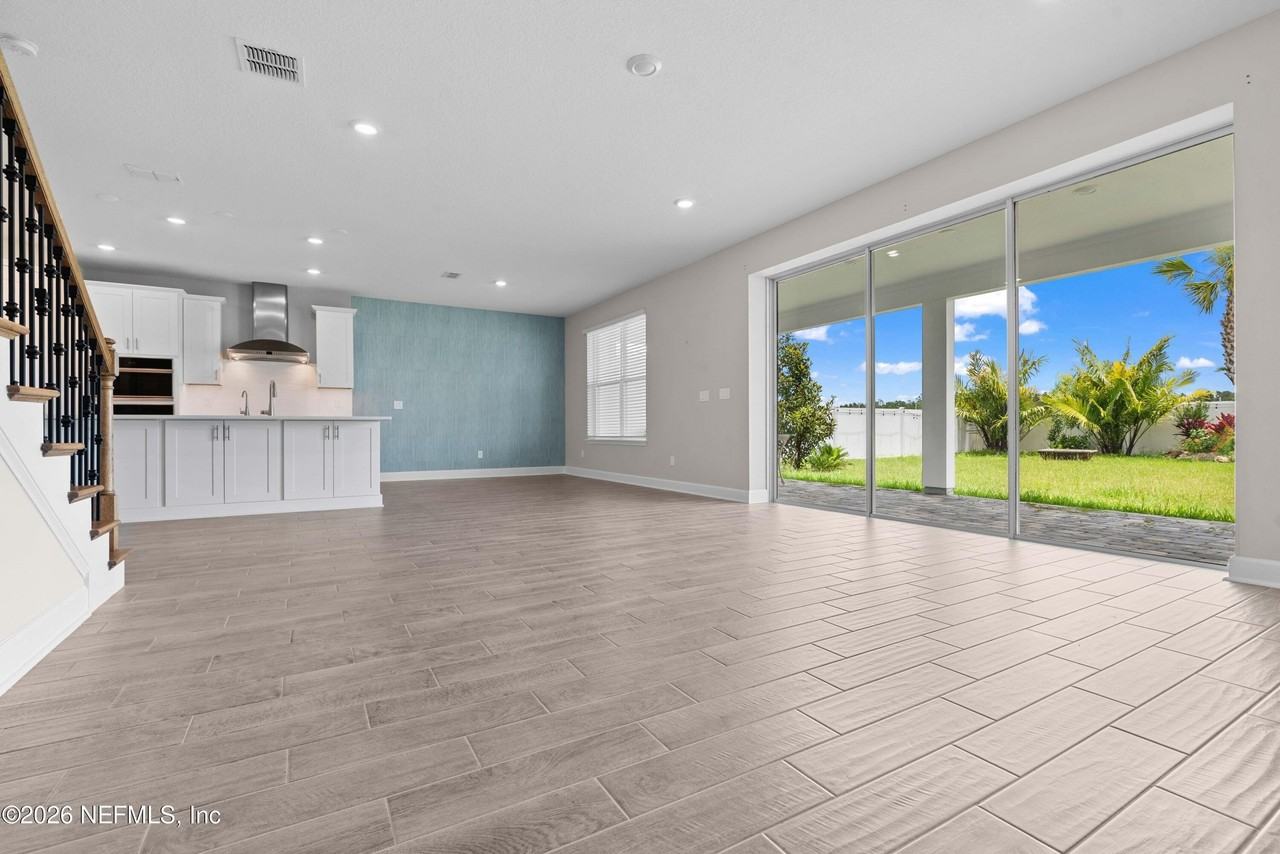 321 Marquesa Cir - Photo 7 of 29