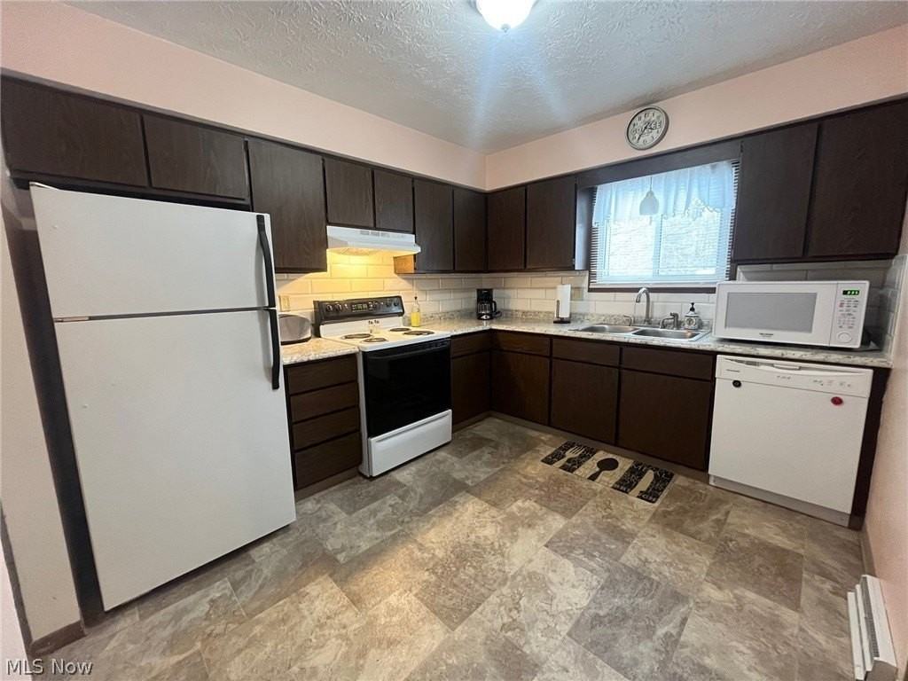 7880 French Dr - Photo 4 of 15