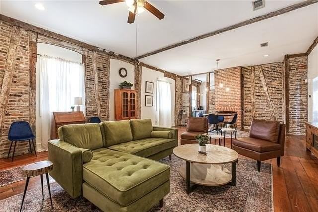 536 Jackson Ave - Photo 2 of 17