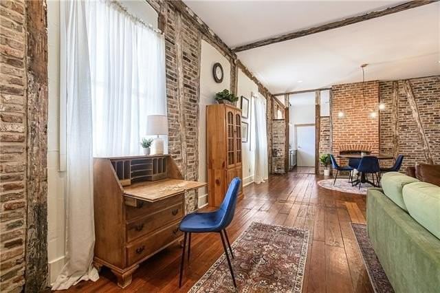 536 Jackson Ave - Photo 3 of 17