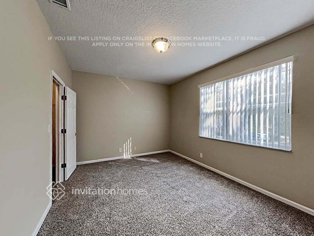 300 Ridgeway Blvd - Photo 5 of 13