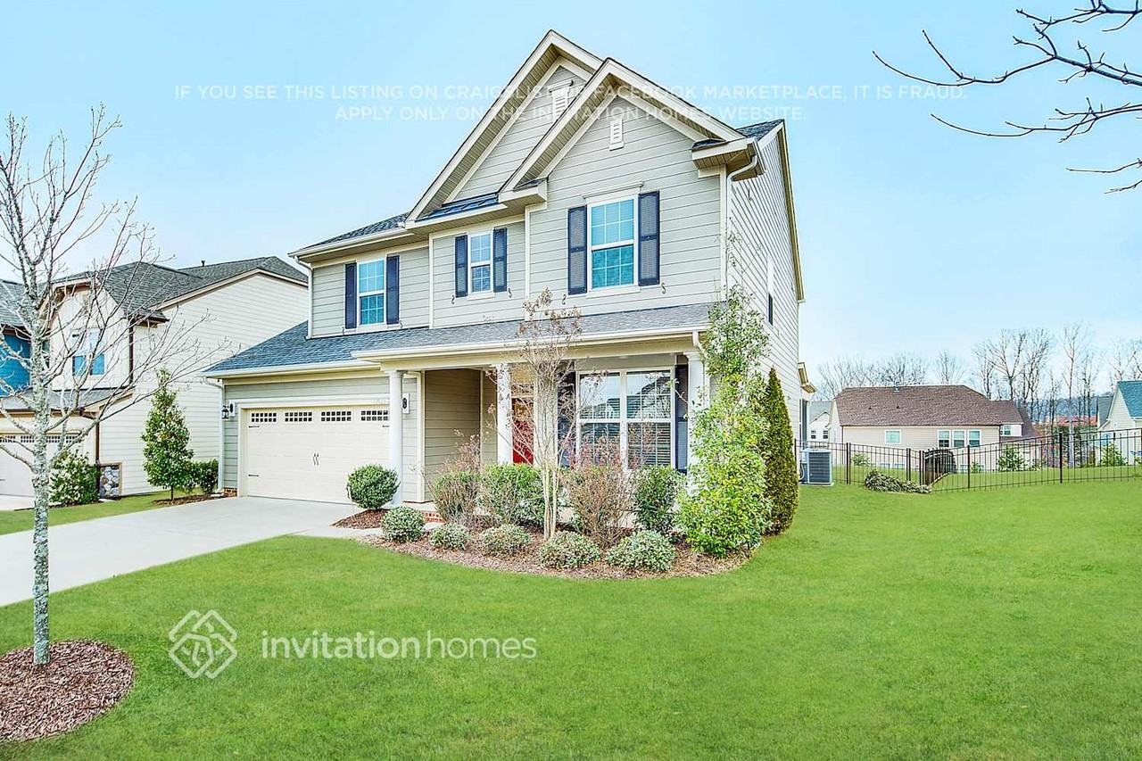 17428 Austins Creek Dr - Photo 3 of 26