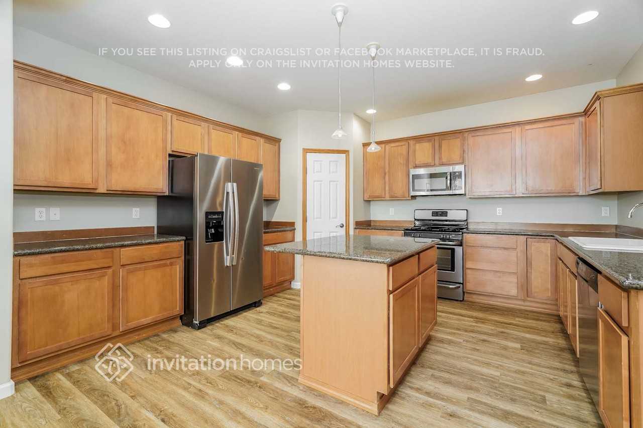 34229 13th Ct Sw - Photo 7 of 18