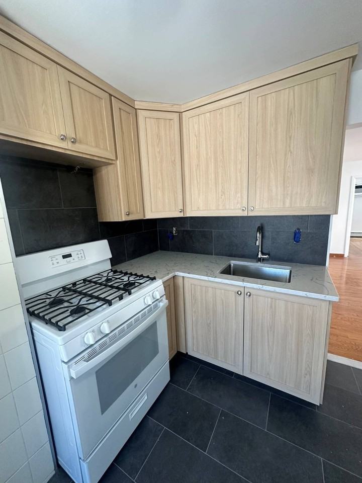 6247 64th St #2 - Photo 7 of 16