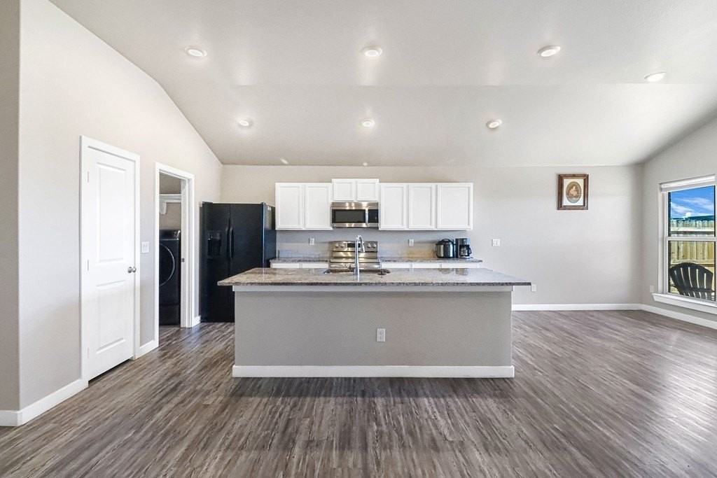 1312 Cajun St - Photo 6 of 20