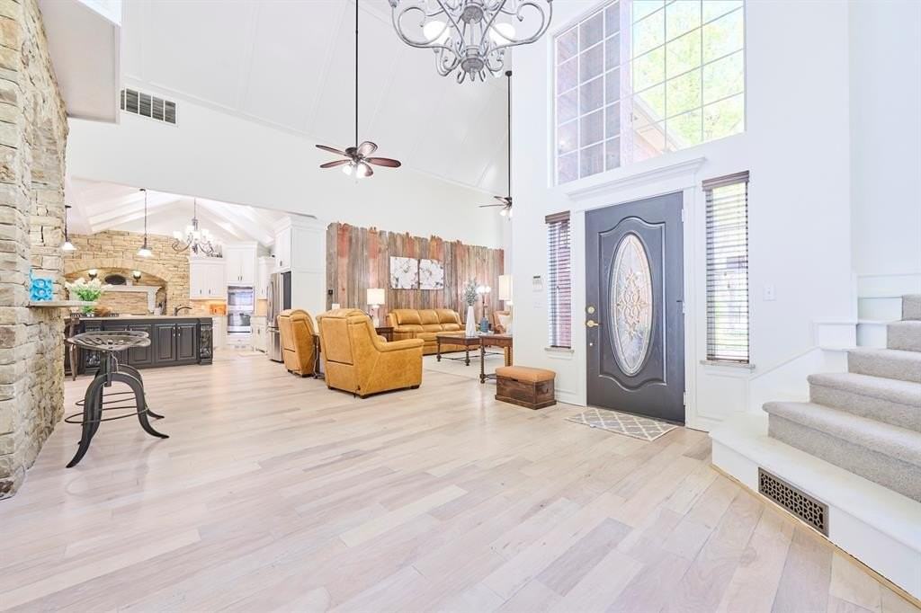 13300 Sw 38th St - Photo 4 of 29