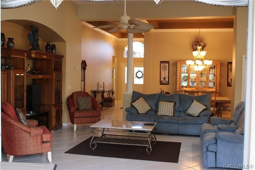 1124 W Skyview Crossing Dr - Photo 2 of 33