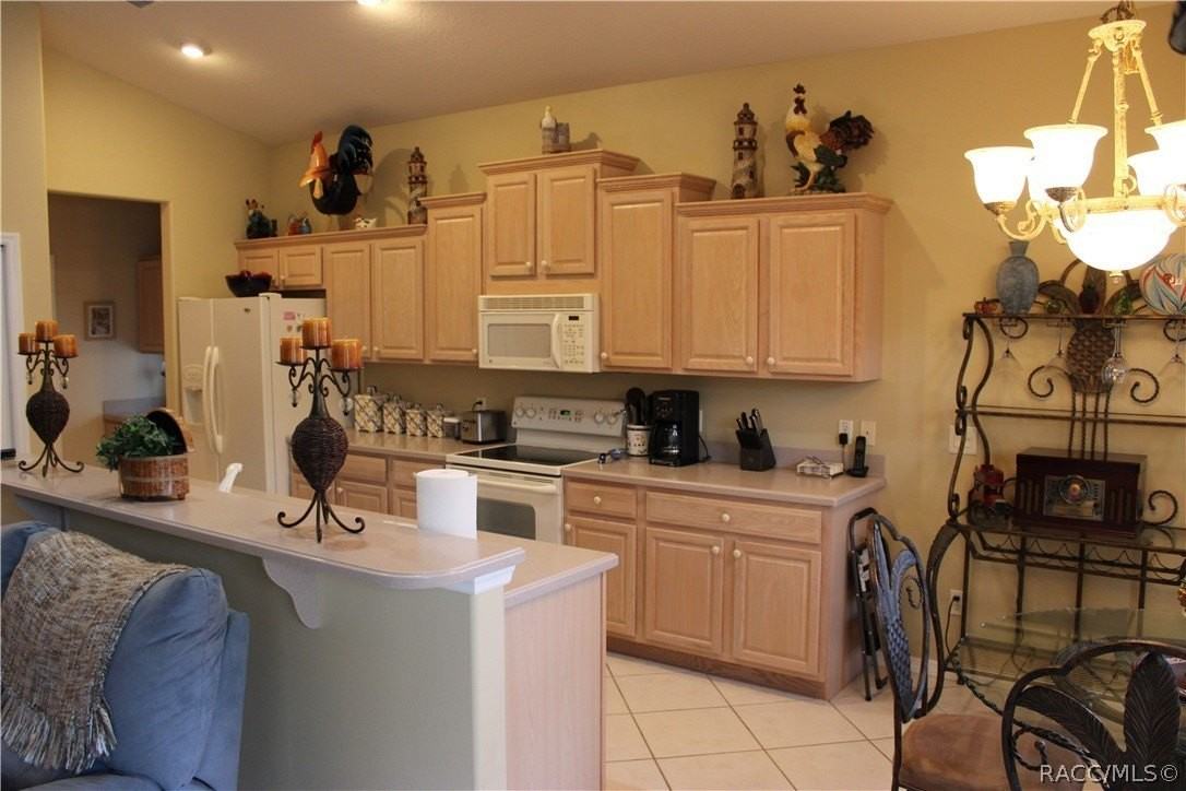 1124 W Skyview Crossing Dr - Photo 3 of 33