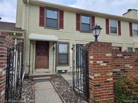 38844 Golfview Dr E - Photo 1 of 1