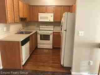 4334 Schaefer Rd - Photo 5 of 11