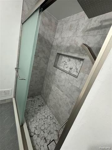 14051 Mckinney Dr - Photo 6 of 16