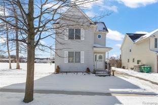 31569 Beechwood St - Photo 1 of 1