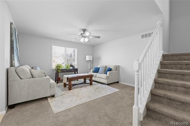 31569 Beechwood St - Photo 6 of 18