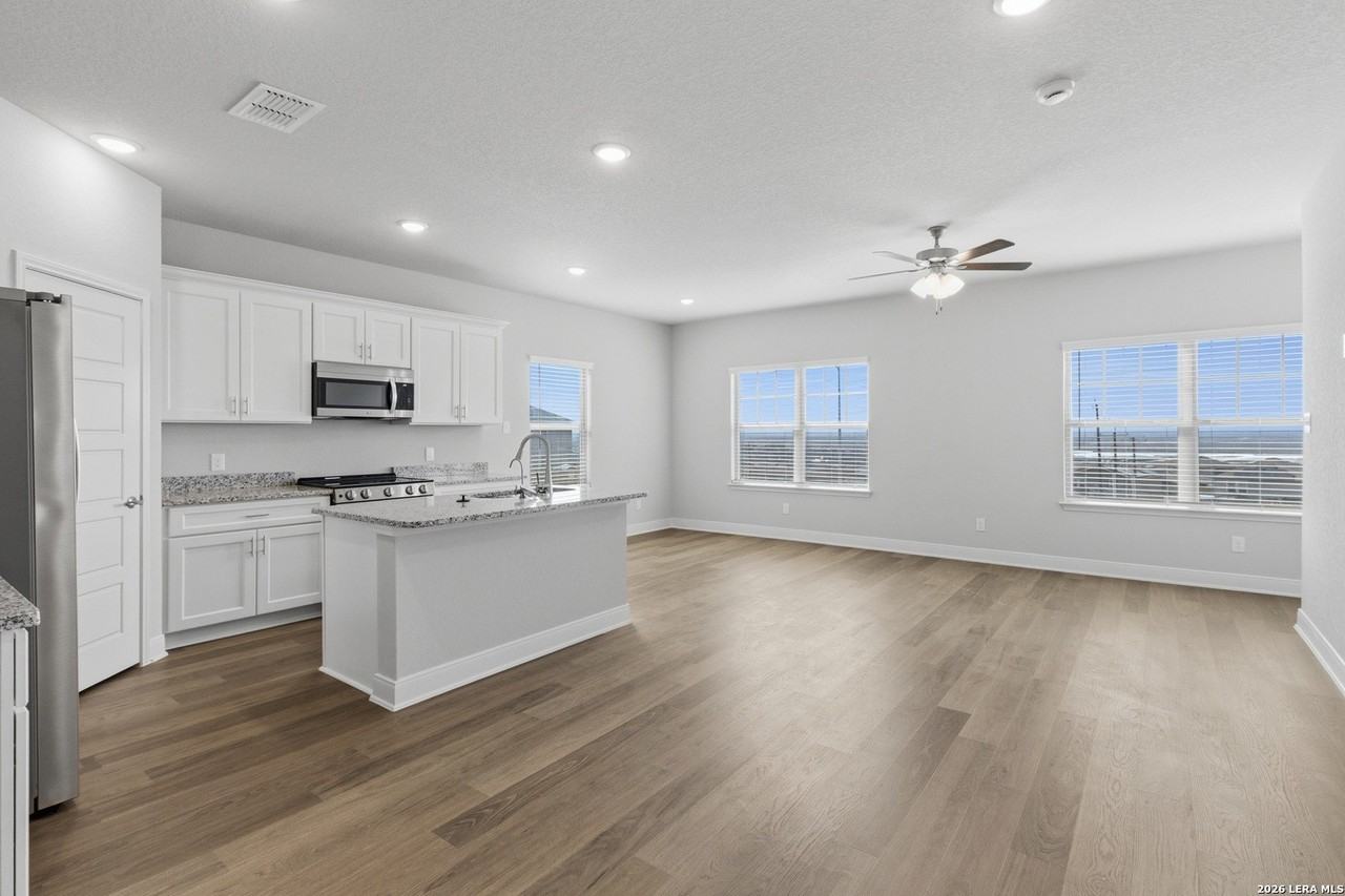 7118 Magnolia Crk Unit 201 #201