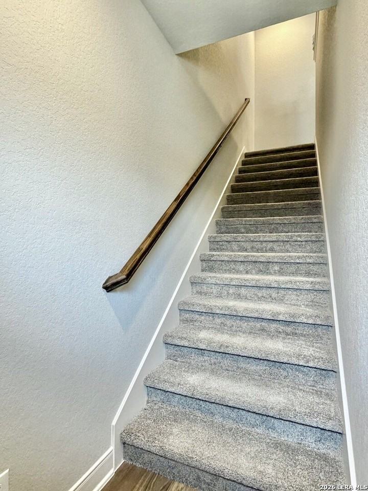 7118 Magnolia Crk Unit 201 #201 - Photo 4 of 15