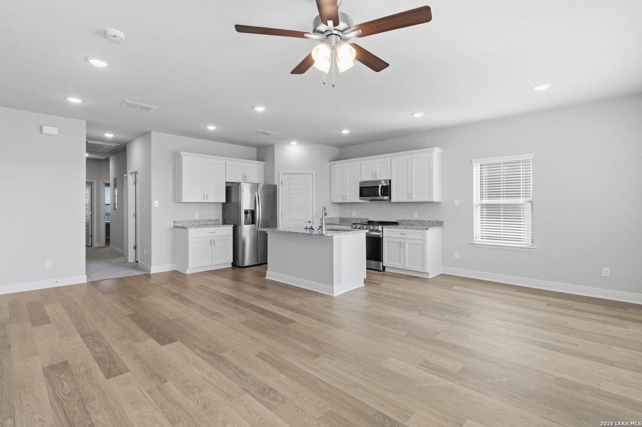 7118 Magnolia Crk Unit 201 #201 - Photo 5 of 15