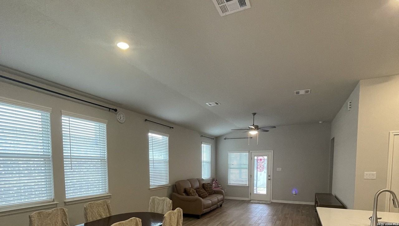 11566 Sagebrooke Run - Photo 4 of 18