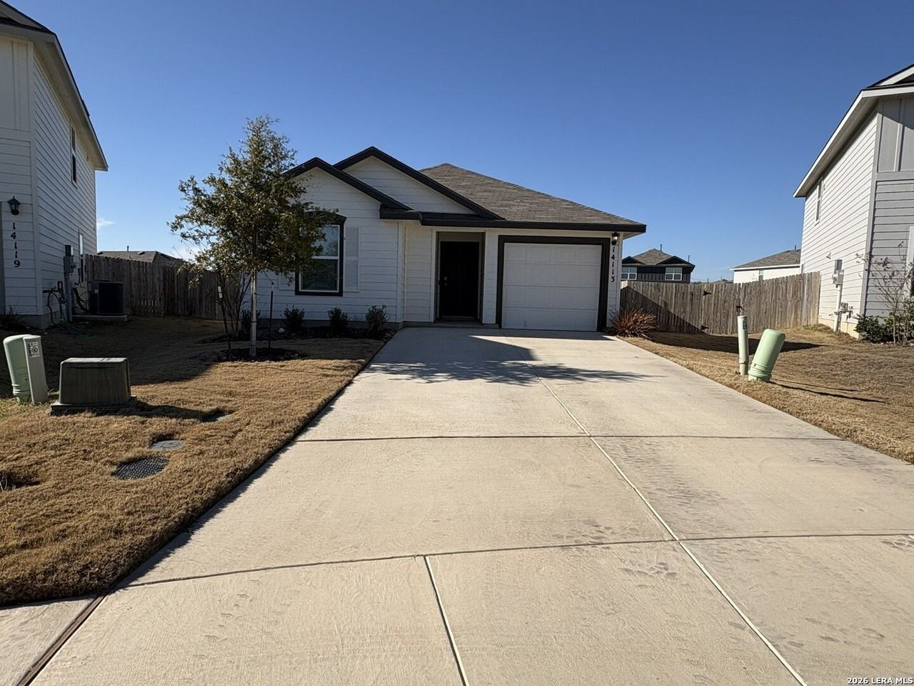 14113 Navidad Pike - Photo 2 of 22