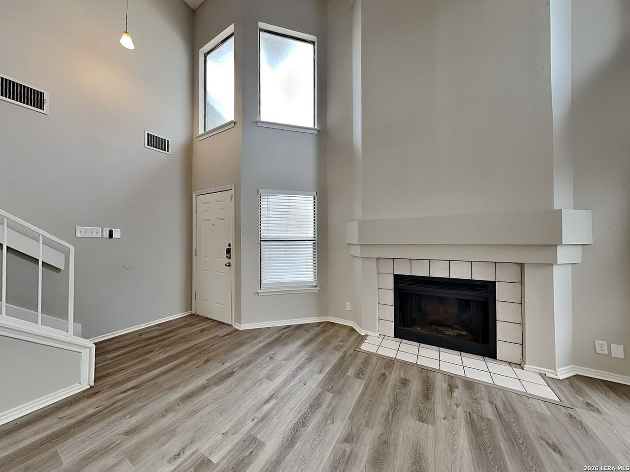 7715 Skyline Ridge Dr - Photo 3 of 29