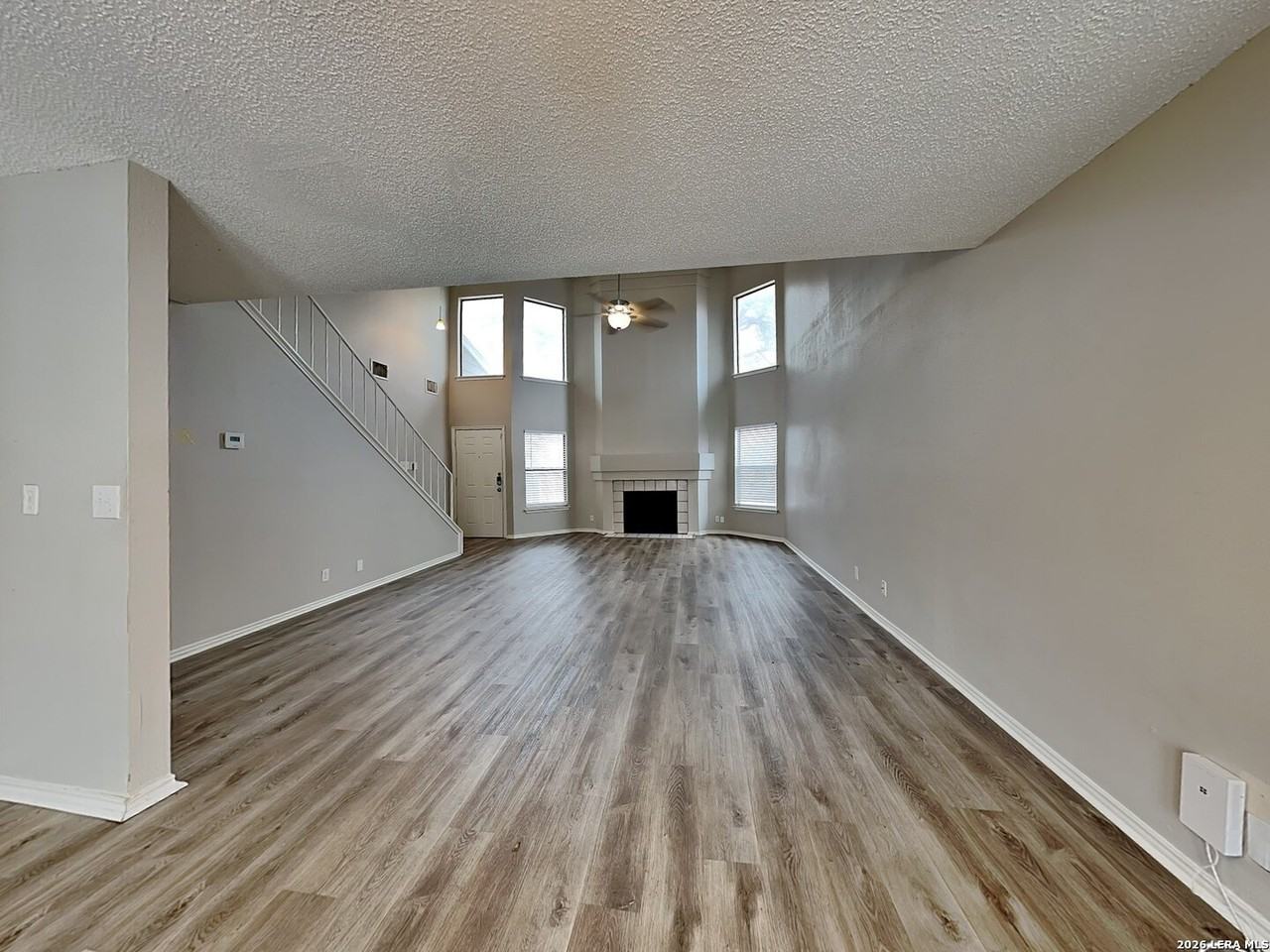 7715 Skyline Ridge Dr - Photo 6 of 29