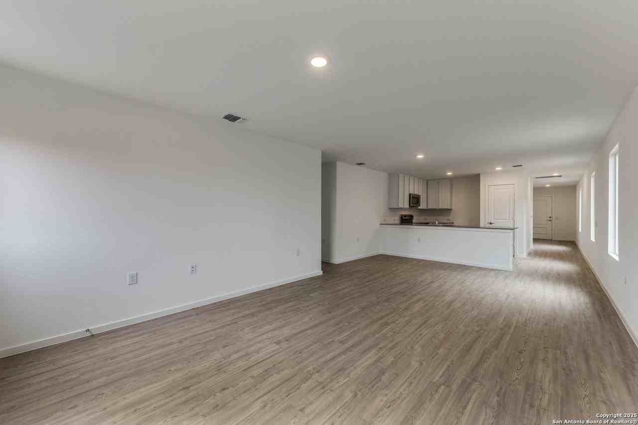 11715 Blasting Way - Photo 3 of 24