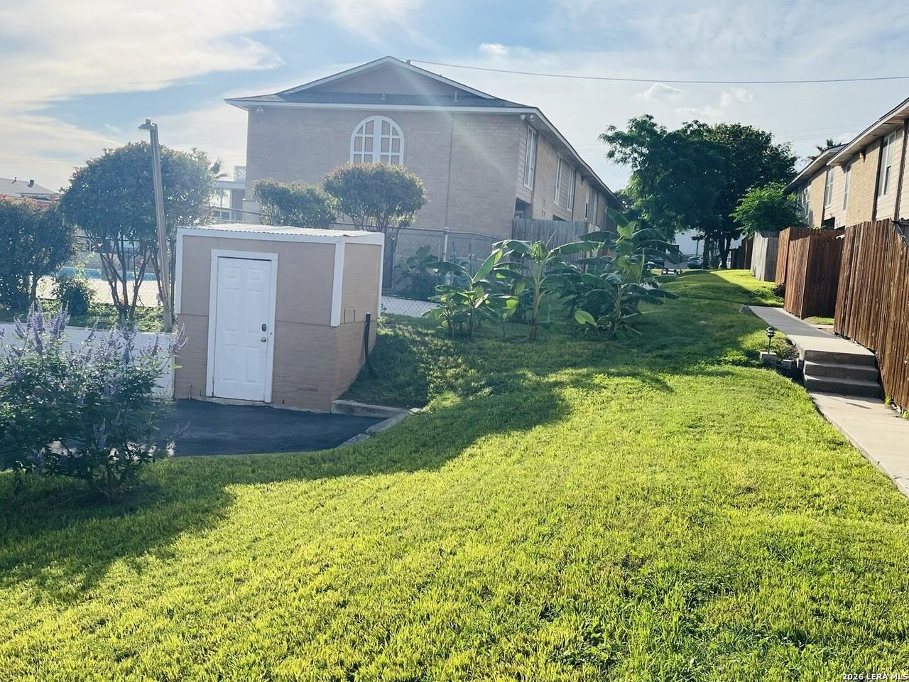 7322 Oak Manor Dr Apt 35 #35 - Photo 3 of 27