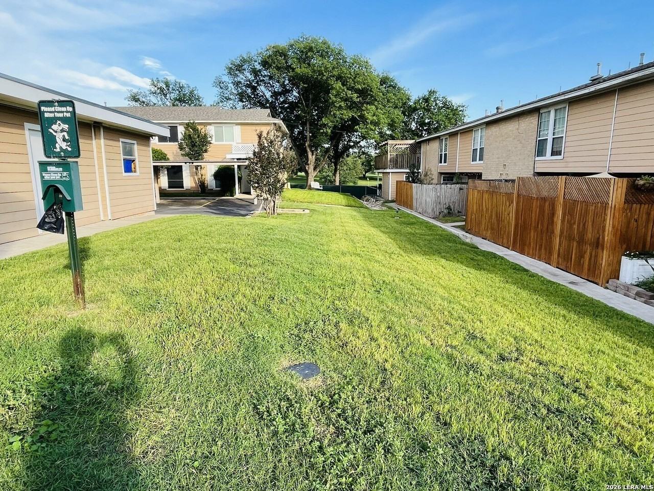 7322 Oak Manor Dr Apt 35 #35 - Photo 6 of 27