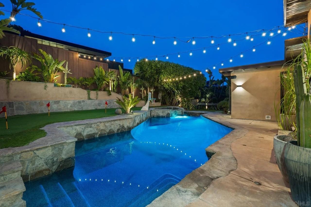 255 Patty Hill Dr - Photo 4 of 50