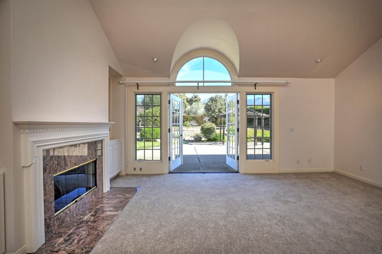 923 Via Los Padres - Photo 7 of 31