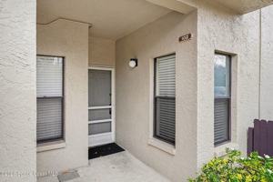 featured image of 1011 Clearmont St Ne Apt 102-2 #102-2