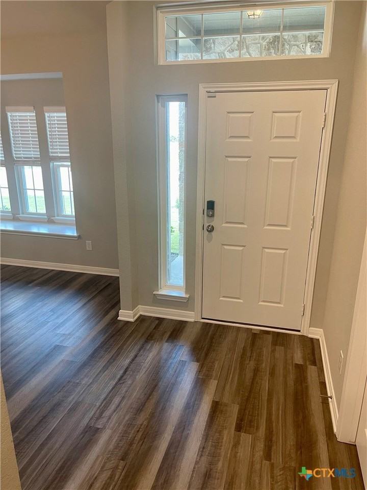 1938 Bayou Wood Ln - Photo 2 of 19