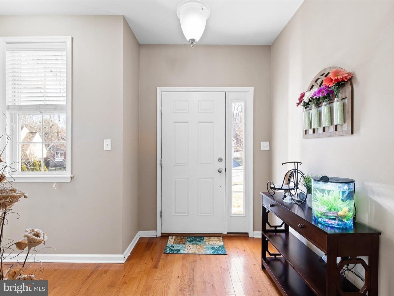 431 Welsh Hill Rd - Photo 4 of 30