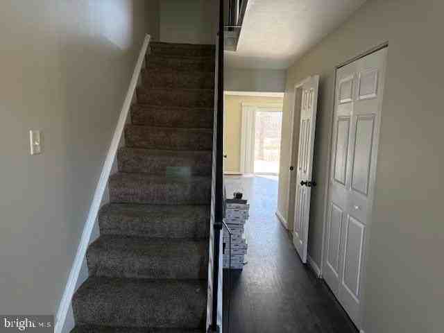 3304 Golf View Dr - Photo 2 of 16