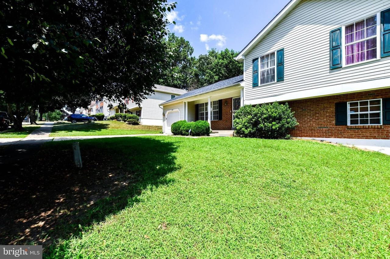 1600 Ora Lea Ln - Photo 5 of 47