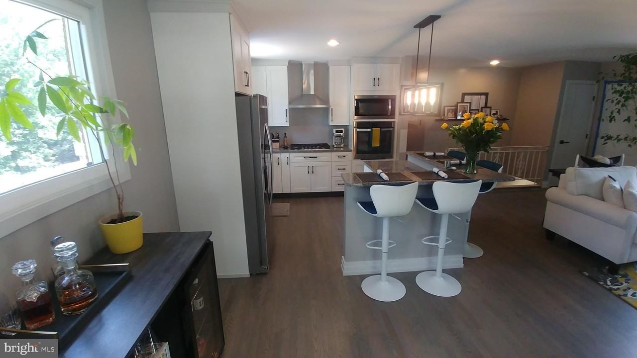 2710 Rose Valley Dr - Photo 4 of 47