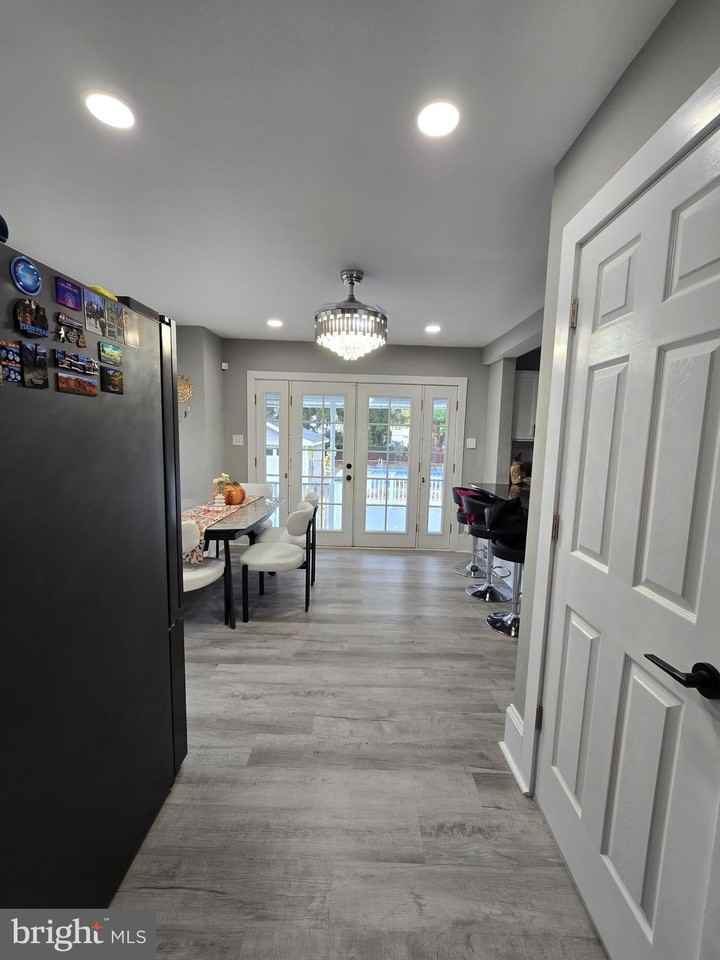 530 Walnut Ave - Photo 7 of 25